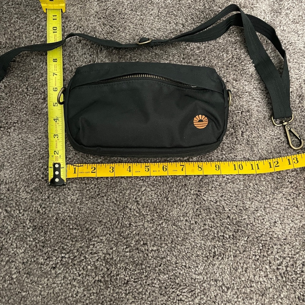 Tobiq Black Belt Bag/ctossbody